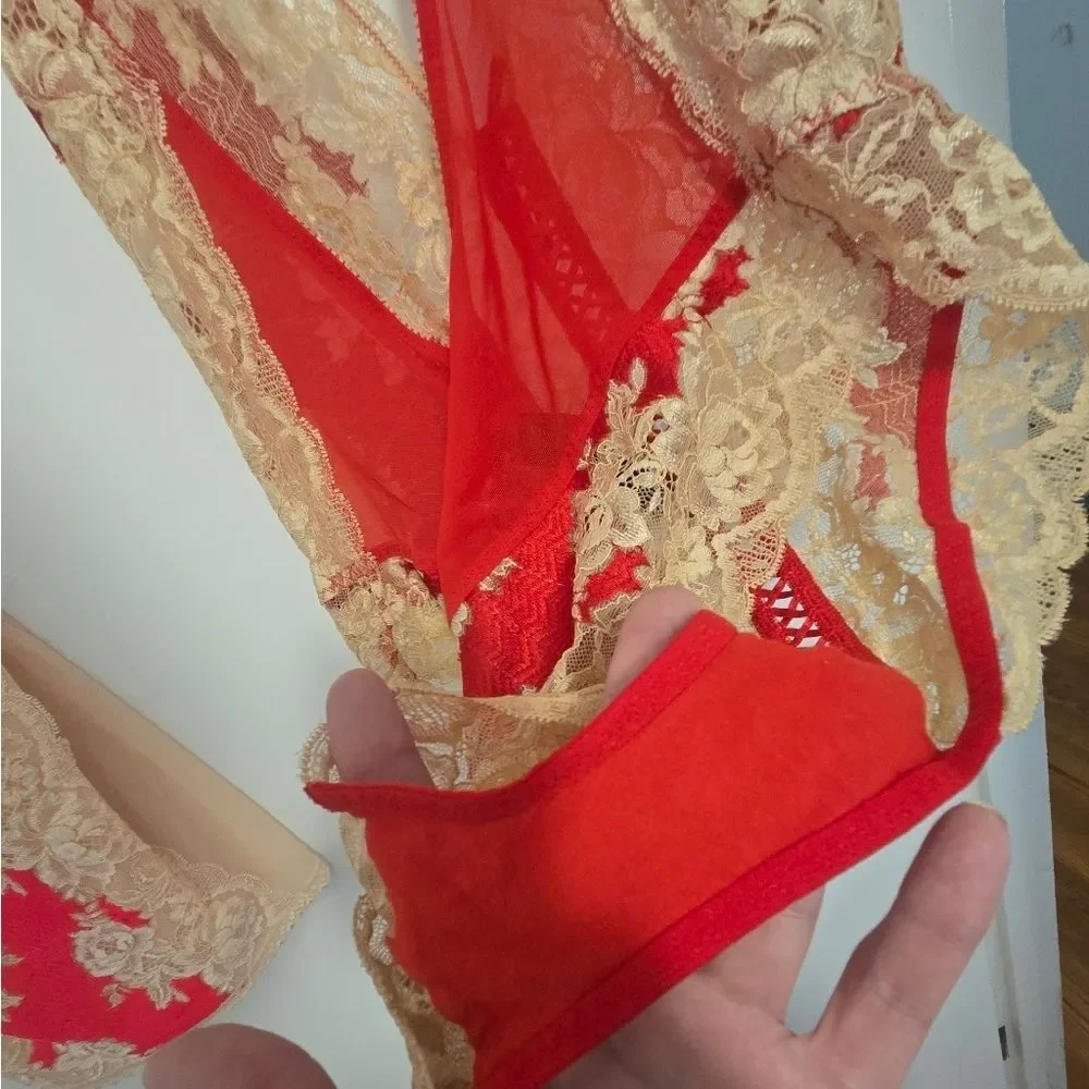 Victorias SECRET BUNDLE - Picture 6 of 16